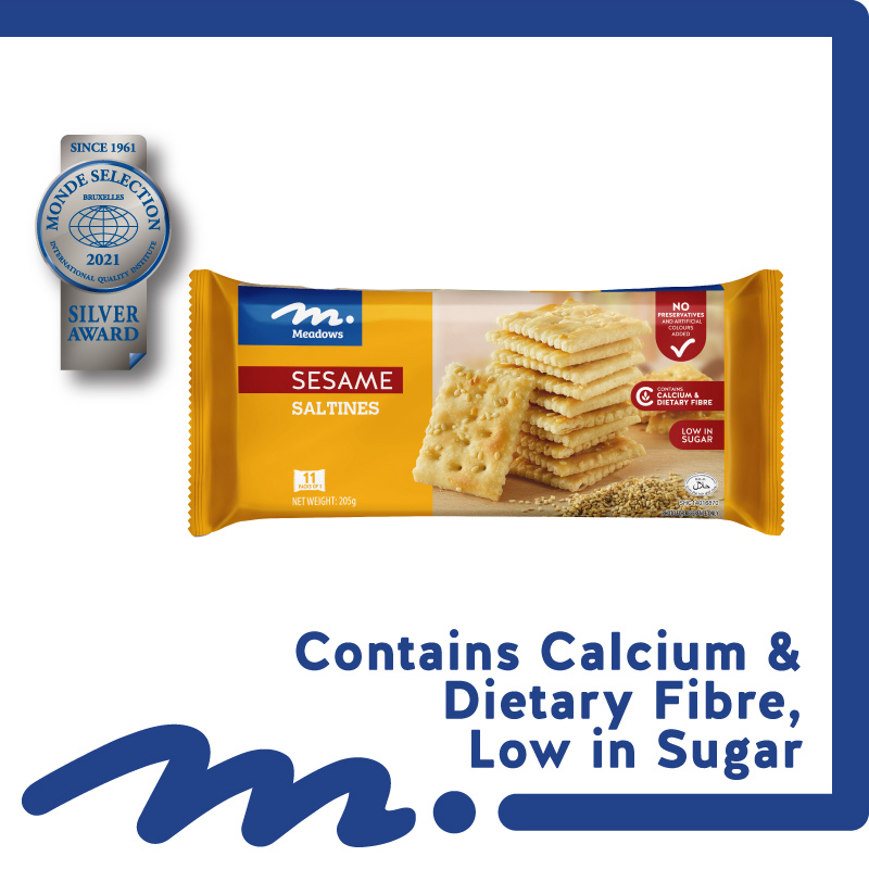 MEADOWS Sesame Saltine Crackers