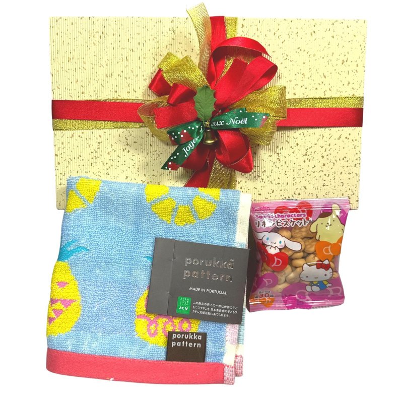 Ssh Giftset-Porukka Pineapple Design Carry Towel & Biscuits