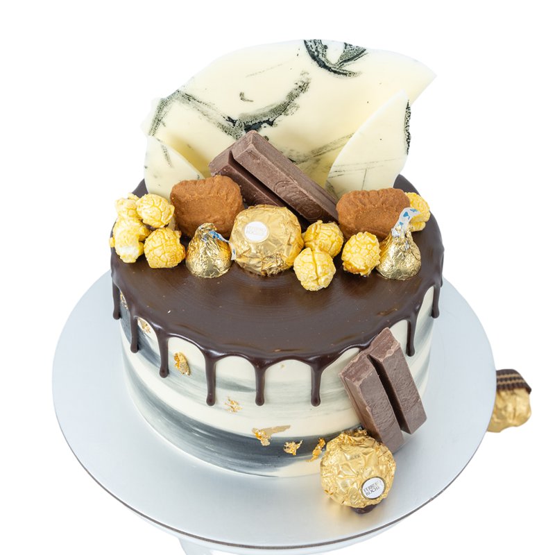 Ferns n Petals Black and White Chocolate and Biscuit Cake