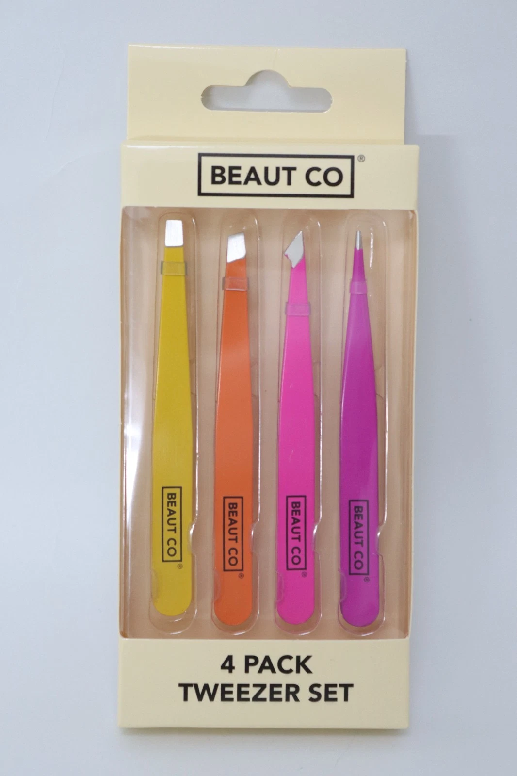 County Beaut Co Tweezer Set 4s